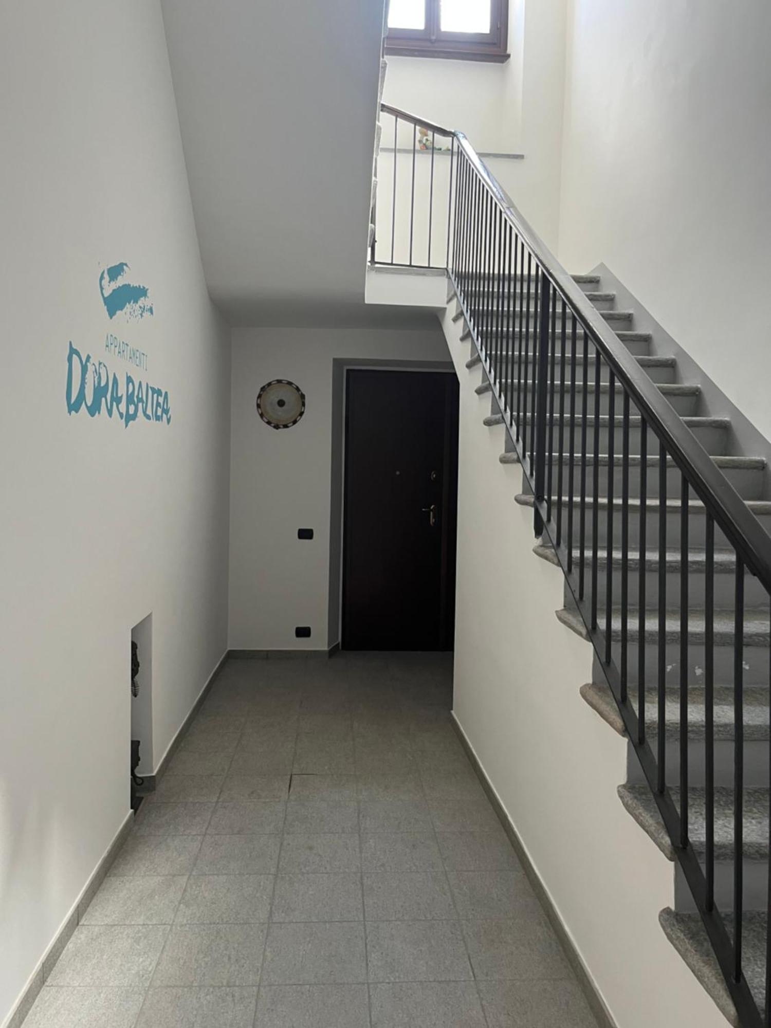 Appartamenti Dora Baltea Ivrea Kültér fotó